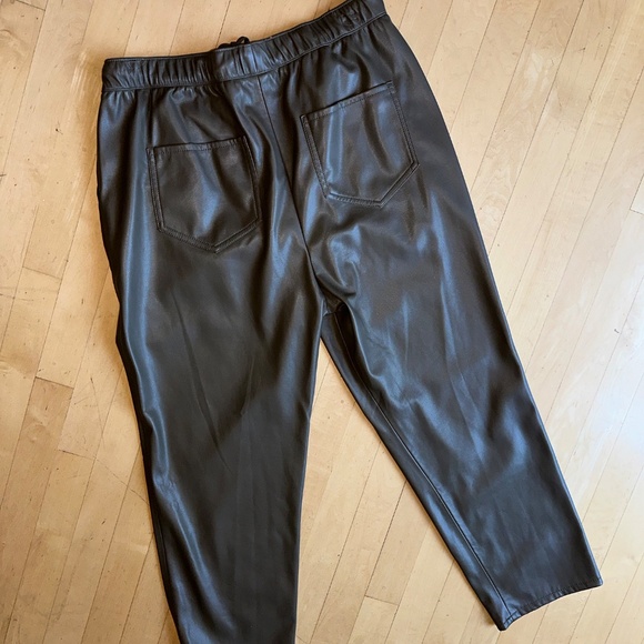 Zara The Weekend taupe Faux leather Mid Rise ankle pant, L, PG1434 - Picture 6 of 6